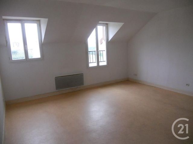 Appartement F4 à louer - 4 pièces - 69.55 m2 - ST GEORGES DE ROUELLEY - 50 - BASSE-NORMANDIE - Century 21 Agence Pays D'Andaines